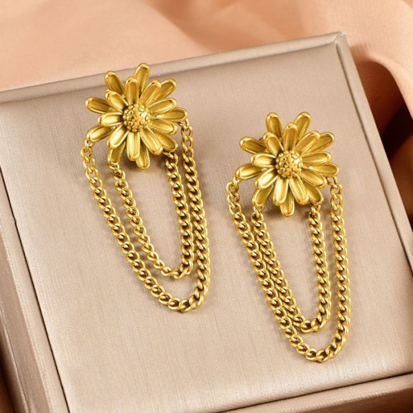 Серьги Висячие Сердца с красным кристаллом и цепями CJL34032