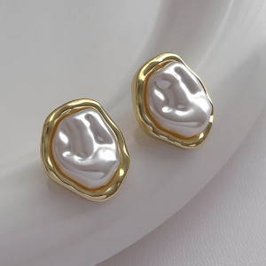 Изысканные серьги-пусеты «барочный жемчуг» в золоте 1J11913CJJ