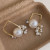 Необычные серьги кольца с жемчужинами и россыпью бисера CJL14758