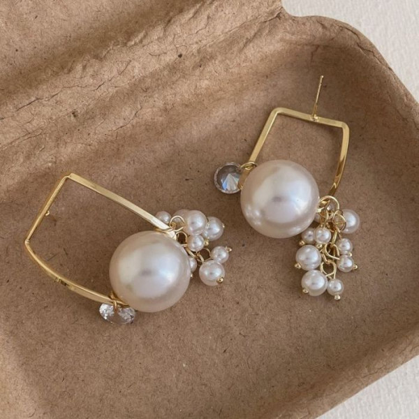 Необычные серьги кольца с жемчужинами и россыпью бисера CJL14758