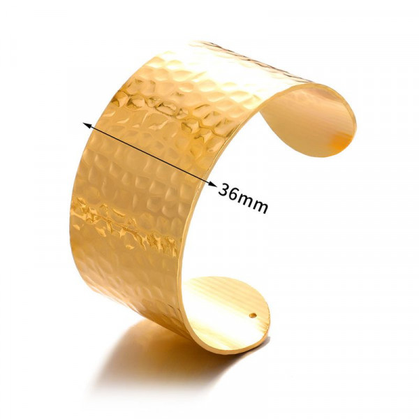 Браслет жесткий широкий с фактурой мятого золота 1J12202CJJ