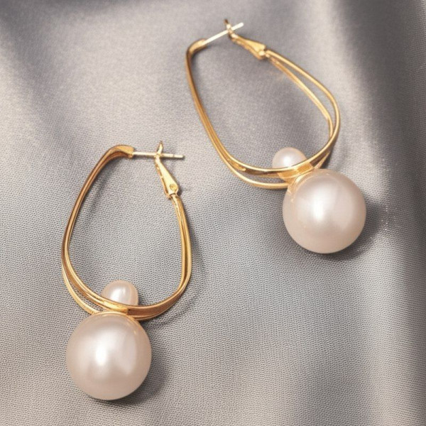 Серьги-петли с крупными жемчужными подвесками в современном стиле 1J11810CJJ