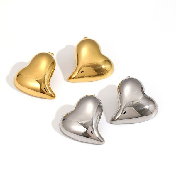 Стальные серьги-пусеты «Объемные сердца» CJL48427