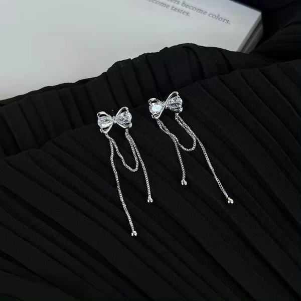 Серьги медь с напылением платиной J10495CJJ