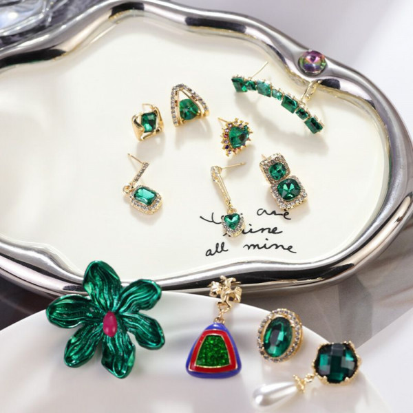 Серьги-гвоздики CJH50890