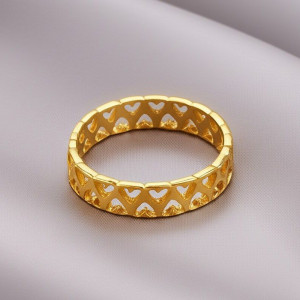 Ажурное золотистое кольцо из переплетенных сердец J10183CJJ