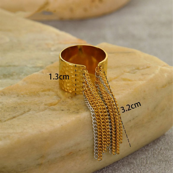 Стальное кольцо с длинными подвесками-цепочками CJN89933