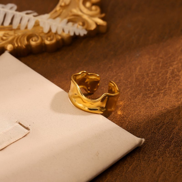 Кольцо медицинская сталь напыление золотом 1J12366CJJ