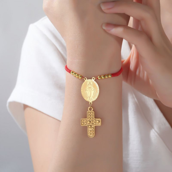 Браслет нить с медальоном и подвеской-крестом в серебре CJS87026