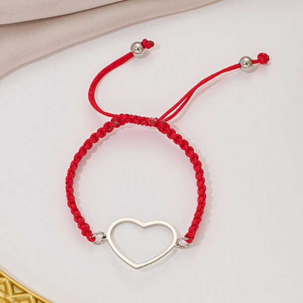 Браслет плетеная нить с серебристым контуром сердца CJQ65906