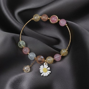 Браслет из цветных бусин с ромашкой CJC68186MSK