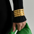 Браслет жесткий многоуровневый в золотом цвете CJJ27999