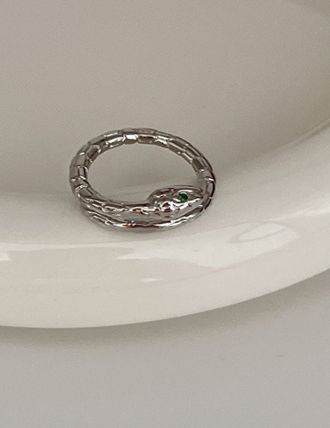 Стальное кольцо с узором в виде застежки ремня M18503