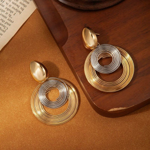 Серьги Висячие Геометрические с акриловыми кольцами CJM15832