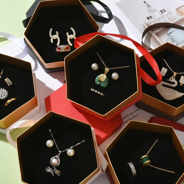 Коробка N84976