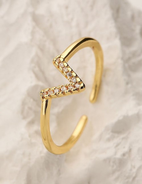 Геометрическое кольцо в форме молнии со стразами Z38167