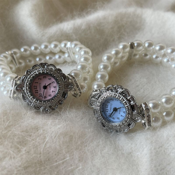 Женские часы CJR70441