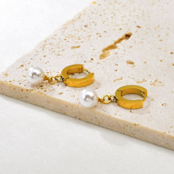 Серьги-кольца с жемчужными каплями CJR56268