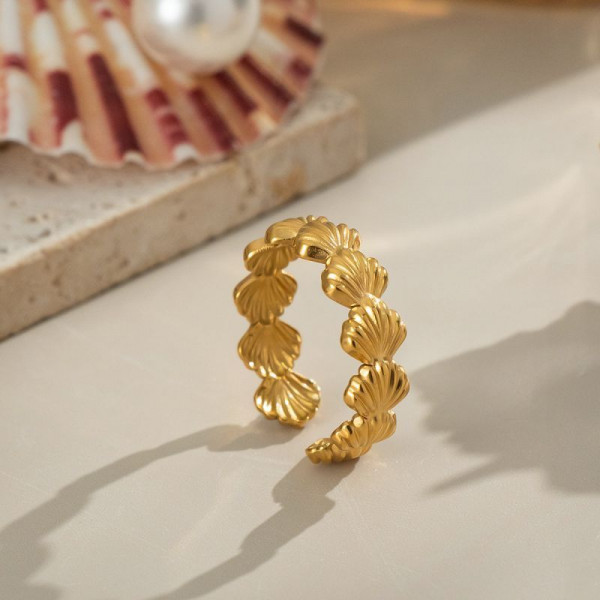 Разомкнутое стальное кольцо с рельефным плетением CJN49593