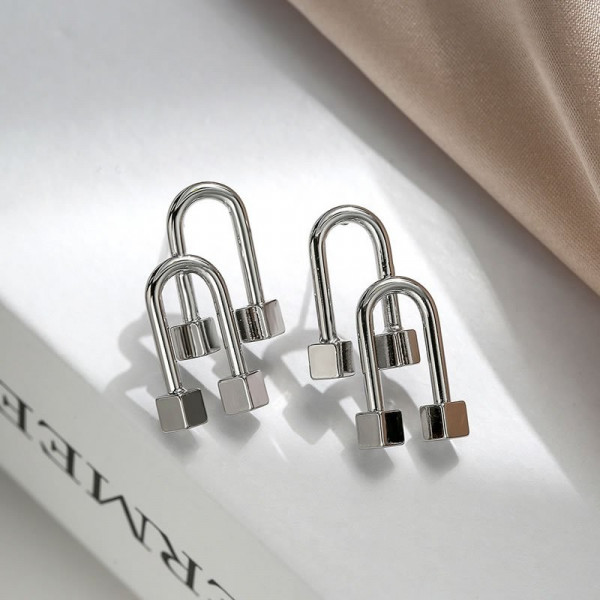 Ювелирные серьги M94689