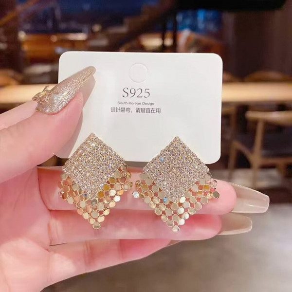 Серьги ювелирный сплав с серебряным гвоздиком J10432CJJ