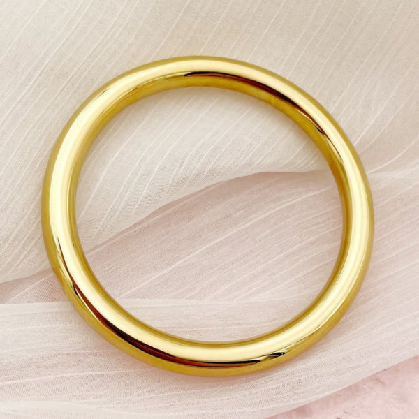 Браслет жесткий массивный в форме дутого обруча CJN89833