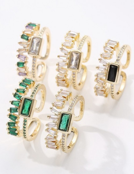 Двойное кольцо с багетами и прямоугольной вставкой U82131