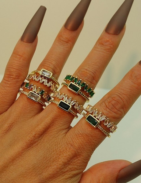 Двойное кольцо с багетами и прямоугольной вставкой U82131