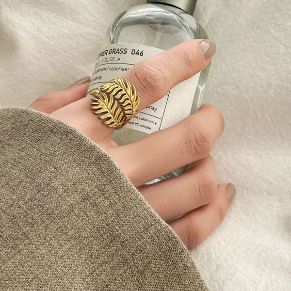 Кольцо титановая сталь напыление золотом 1J12371CJJ