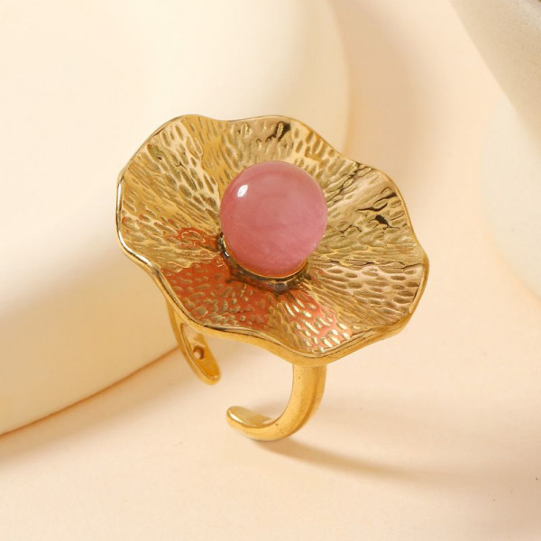 Кольцо в форме цветка с розовой жемчужиной CJH26730