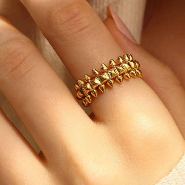 Кольцо медицинская сталь с напылением золотом 1J12068CJJ