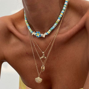 Колье-чокер из голубых бусин с цветком CJL50406