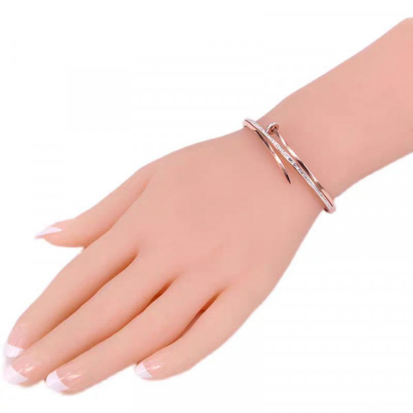 Браслет жесткий в форме гвоздя с кристаллами CJR59959