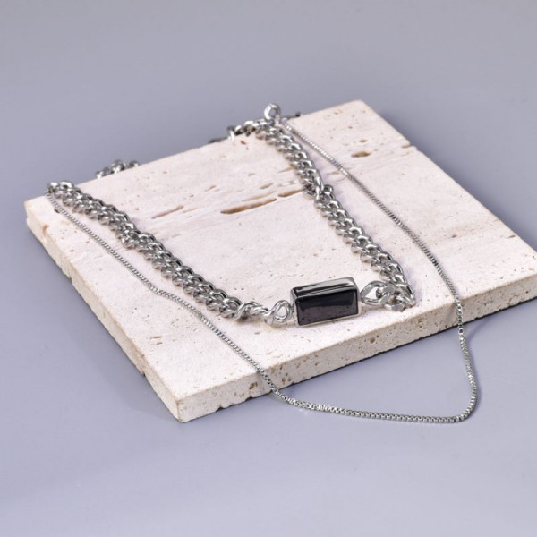 Двойное серебристое колье с черным цилиндром CJL14410