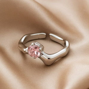 Разомкнутое кольцо с розовым кристаллом формы «кушон» 1J11921CJJ
