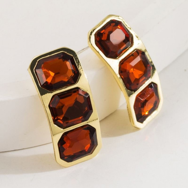 Геометрические серьги-пусеты Трио янтарных кристаллов CJD92702