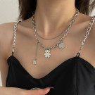 Многослойное колье с жемчужной нитью и медвежонком CJH56247