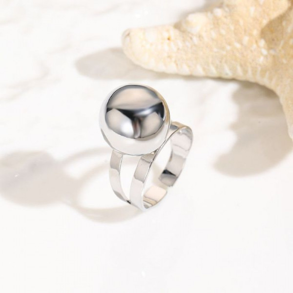 Кольцо с массивным золотистым шаром на двойной шинке CJM67800