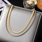 Двойное плоское колье из золотистой стали CJD81022