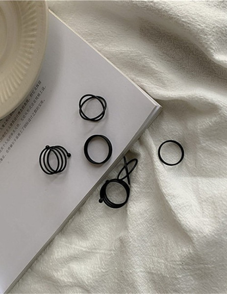 Набор тонких колец с минималистичными символами L12182