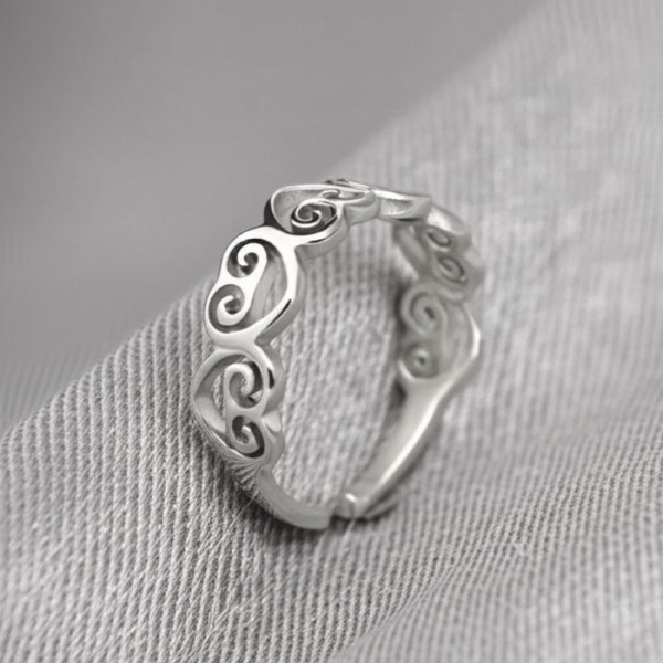 Ажурное кольцо с орнаментом «пейсли» J11363CJJ