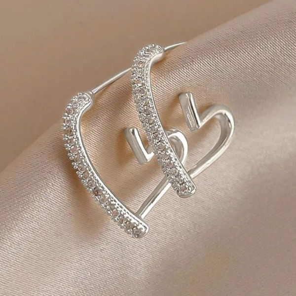 Серьги-пусеты в форме незамкнутых сердец CJH80989