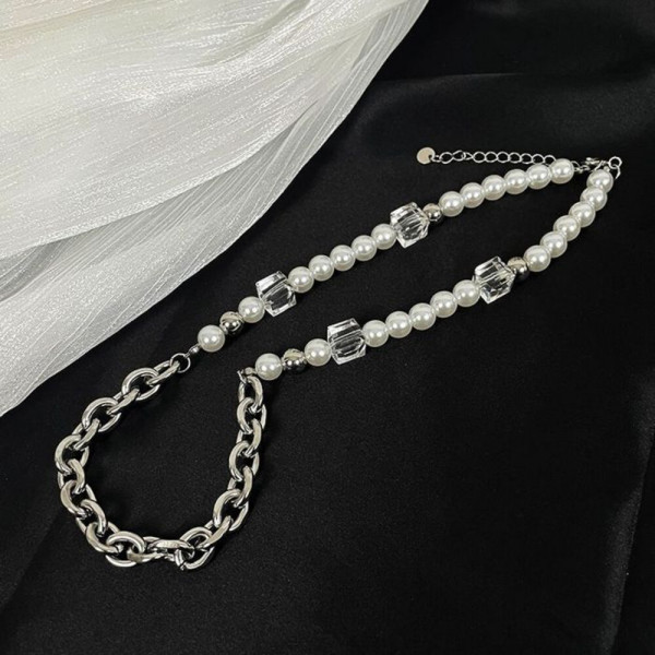 Комбинированное колье из жемчуга и стальных цепей CJH67729