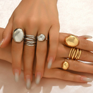 Набор массивных колец с геометрическими гранями CJT17378