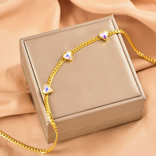 Золотистая цепочка с эмалевым клевером CJL34026