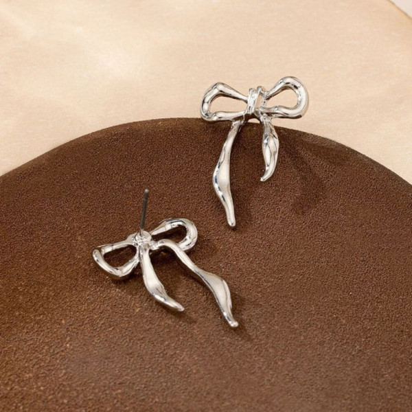 Серьги-гвоздики CJH67239