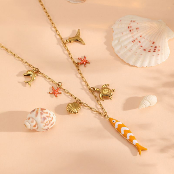 Золотистая цепочка с подвеской в форме яркой рыбки CJP55602