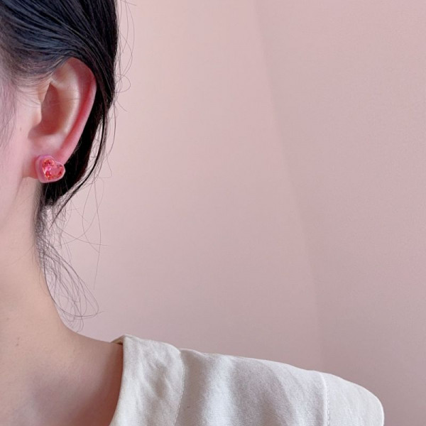 Романтичные серьги-пусеты сияющие сердца CJP97360