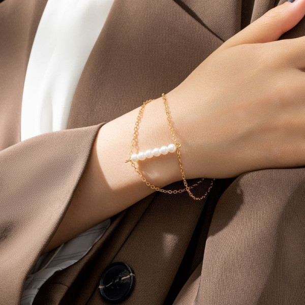 Браслет слейв небесные светила в утонченном дизайне CJJ33885