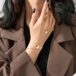 Браслет слейв небесные светила в утонченном дизайне CJJ33885